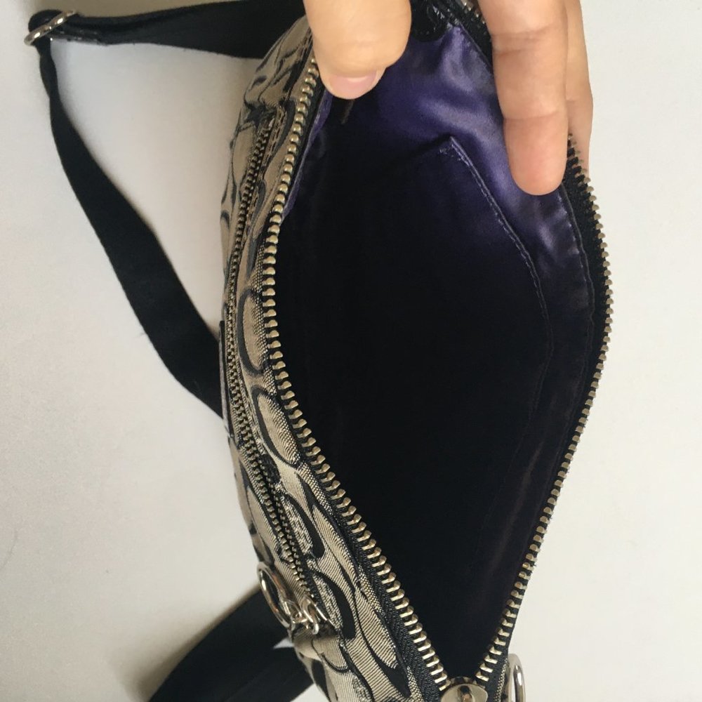 Coach Shoulder Crossbody Bag - Picture 5 of 6